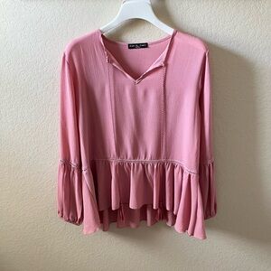 Kim & Cami Women’s Pink Long Sleeve V-Neck Ruffled Peplum Blouse Size M